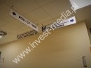 tablice dla szpitali zwisające z sufitu